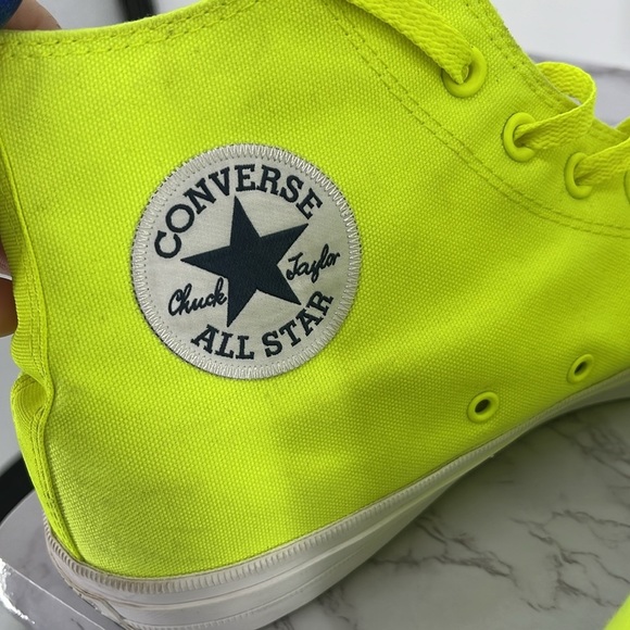 Converse Chuck Taylor 2 All Star High Top Sneakers Neon Green Retro Streetwear - Picture 7 of 12